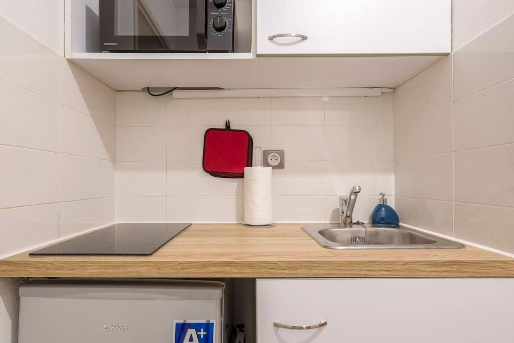 Bnbgones - Le Lombardi - Metro Garibaldi - Wifi Apartamento